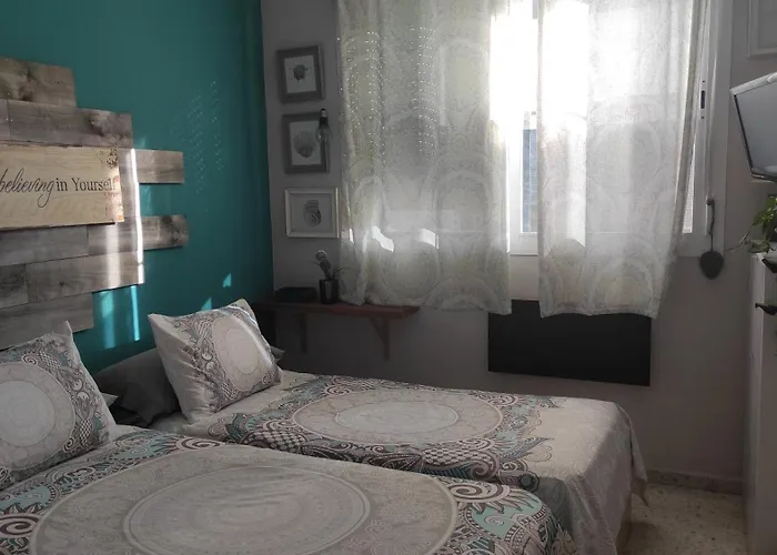 Habitacion Doble Con Aseo Compartido