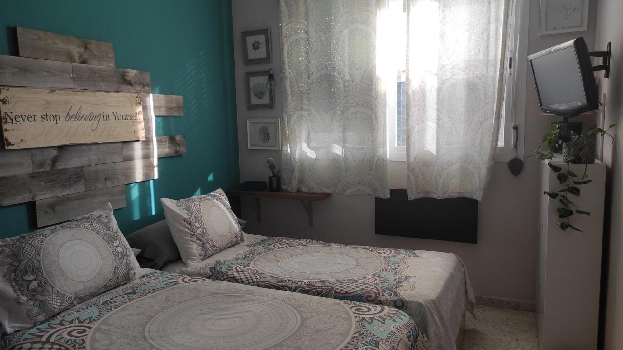Homestay Doble Con Aseo Compartido Coria Del Rio